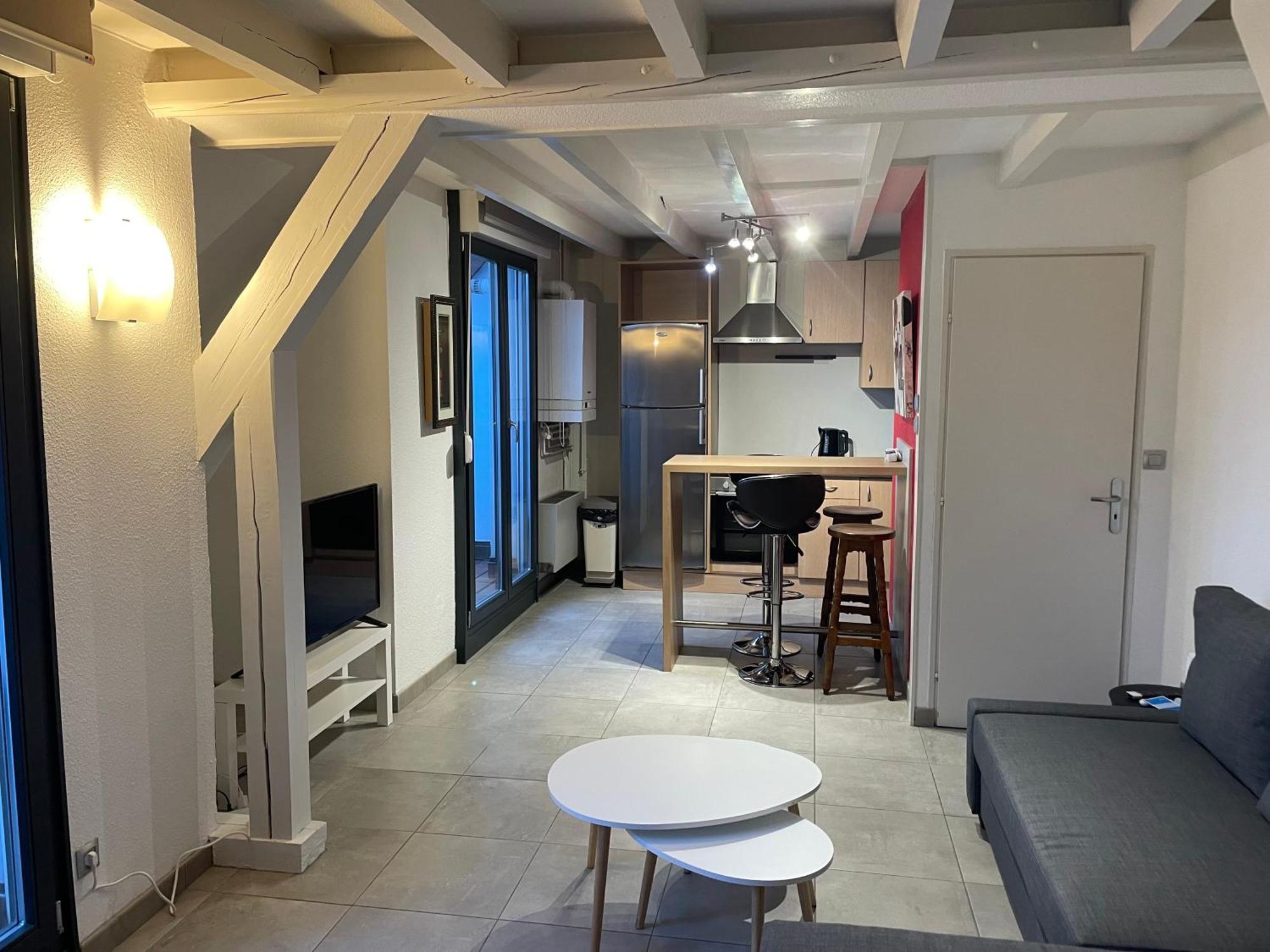 Fathala - Appartement Lumineux En Dernier Etage - Face A La Gare Routiere Sarrebourg Luaran gambar
