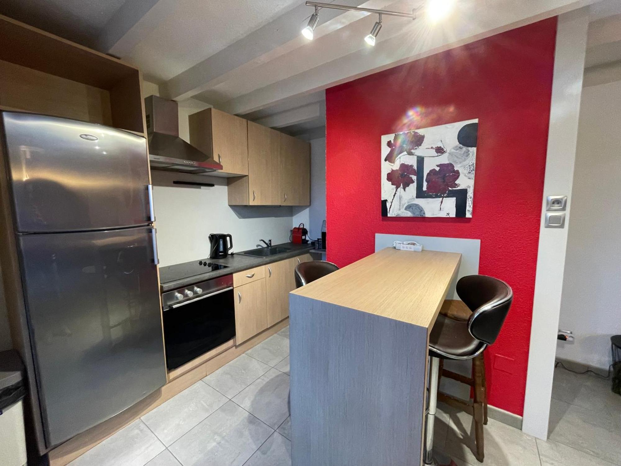 Fathala - Appartement Lumineux En Dernier Etage - Face A La Gare Routiere Sarrebourg Luaran gambar