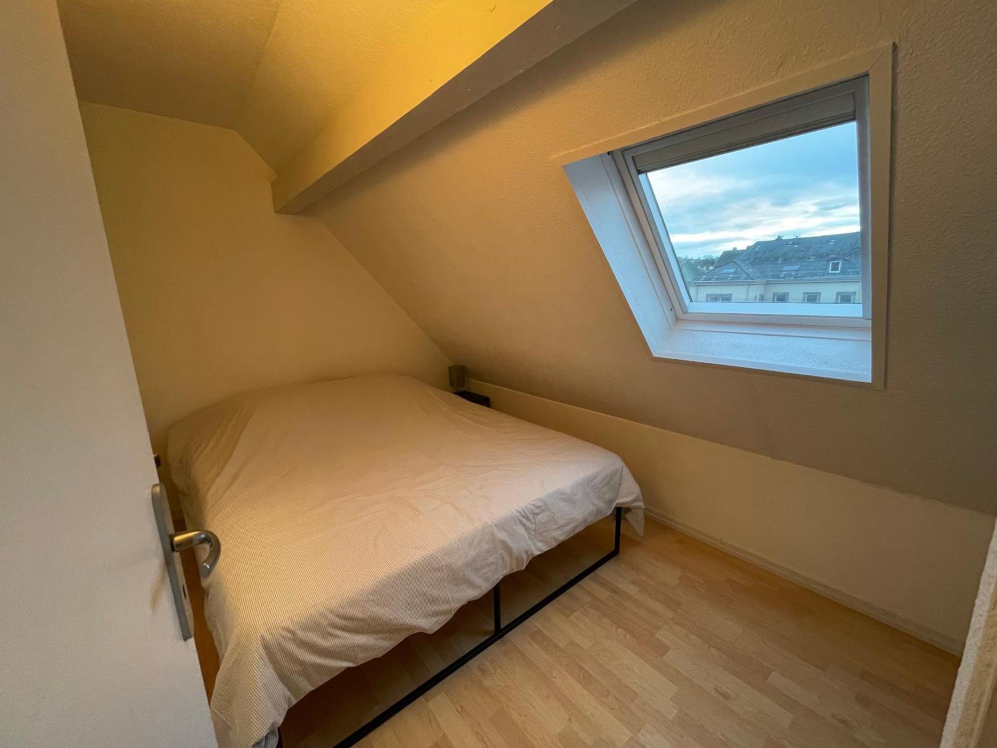 Fathala - Appartement Lumineux En Dernier Etage - Face A La Gare Routiere Sarrebourg Luaran gambar
